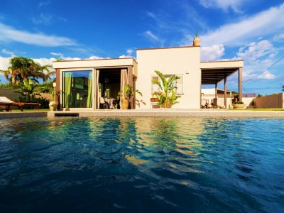 Villa VILLA OLIVE & CHAMPAGNE WITH POOL - Outdoor photo 13