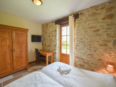 Villa Dreamscape: Rustic Elegance - Features photo 17