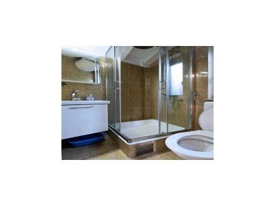 Apartment Apartment Niki - One-Bedroom Apartment with Balcony (A2+1) - Features photo 16