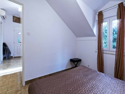 Apartment Apartment Niki - One-Bedroom Apartment with Balcony (A2+1) - Features photo 17