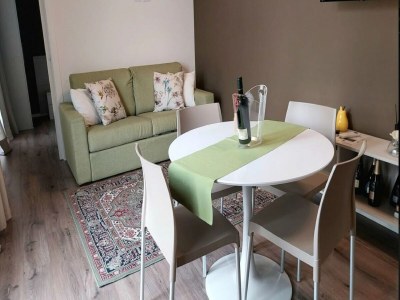 Apartment Apartment in Iseo with Pool - Features photo 21