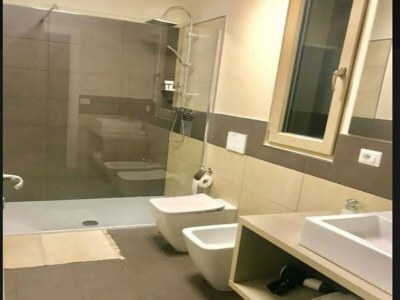 Apartment Apartment in Iseo with Pool - Features photo 24