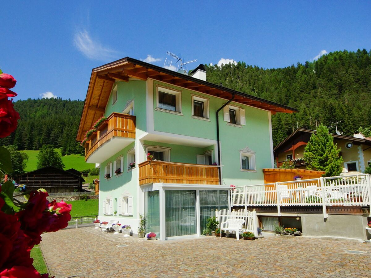 Holiday apartment Apartments Latemar