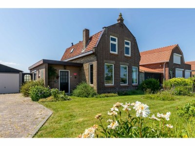 Holiday house Bungalow in Sint Maartenszee near dunes - Outdoor photo 6