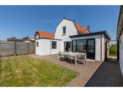 Holiday house Bungalow in Sint Maartenszee near dunes - Outdoor photo 7