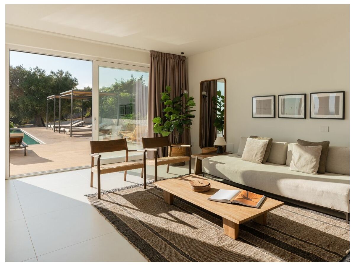 Villa Skyler - Features photo 5