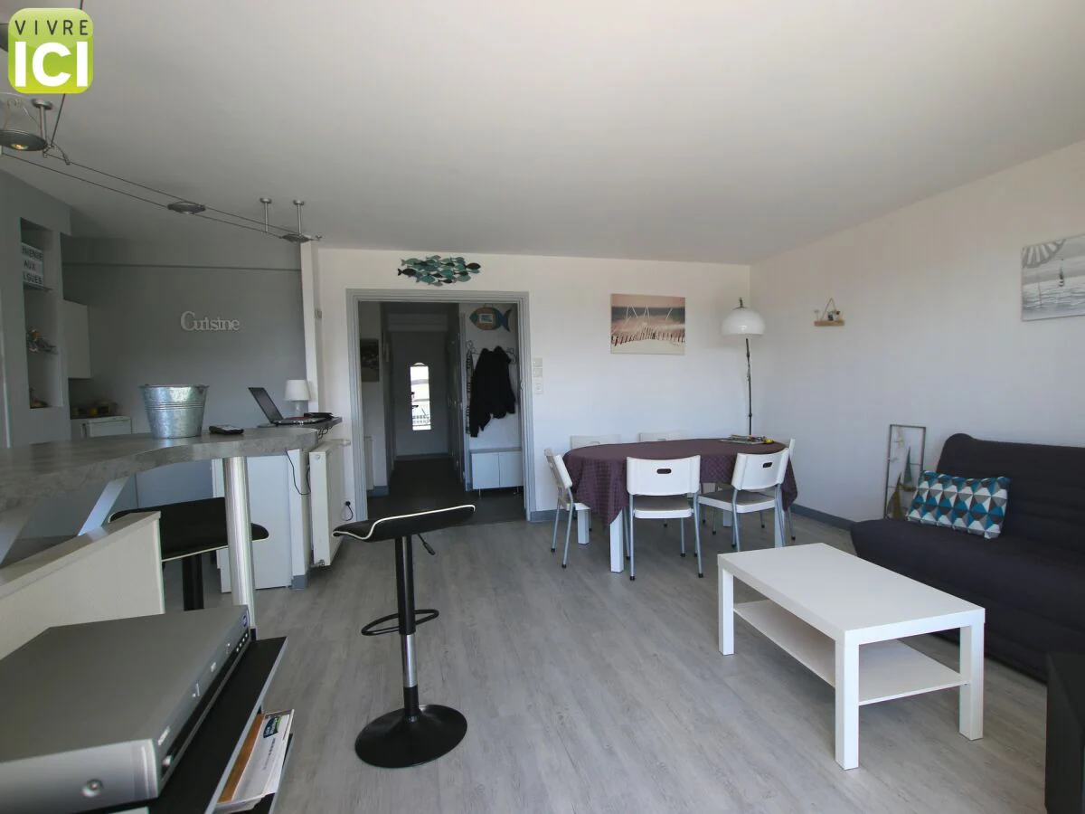 Holiday house LA TOUR CARREE: 3-ROOM APARTMENT - SLEEPS 5 - OCEAN C - Features photo 4