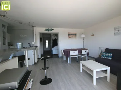 Holiday house LA TOUR CARREE: 3-ROOM APARTMENT - SLEEPS 5 - OCEAN C - Features photo 4