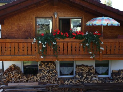 Holiday apartment Ferienwohnung Haus Hug "The small one" - Outdoor photo 5