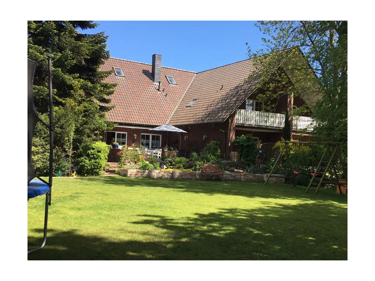 Holiday apartment - Guesthouse Hillen - Outdoor photo 4