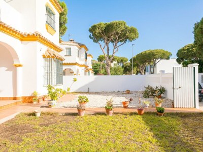 Holiday house VILLA PINARES - Outdoor photo 8