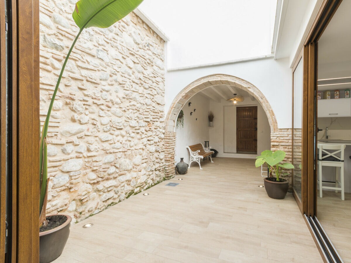 Holiday house BELLREGUARD - Outdoor photo 2