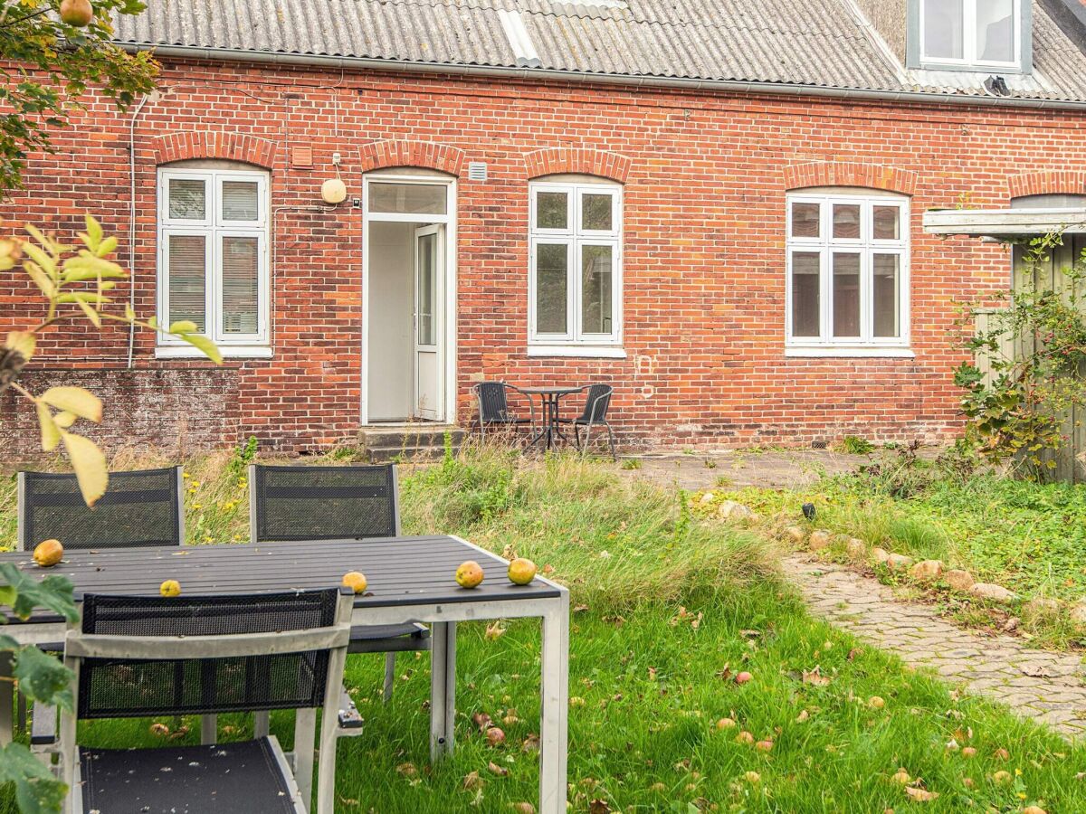 Holiday house Charmante Ruckzug in Ringkobing -- By Traum Ferienwohnungen - Outdoor photo 2