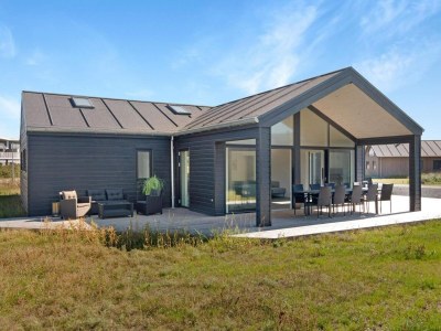 Holiday house Ferienhaus, 950m vom Meer in Løkken - Holiday house