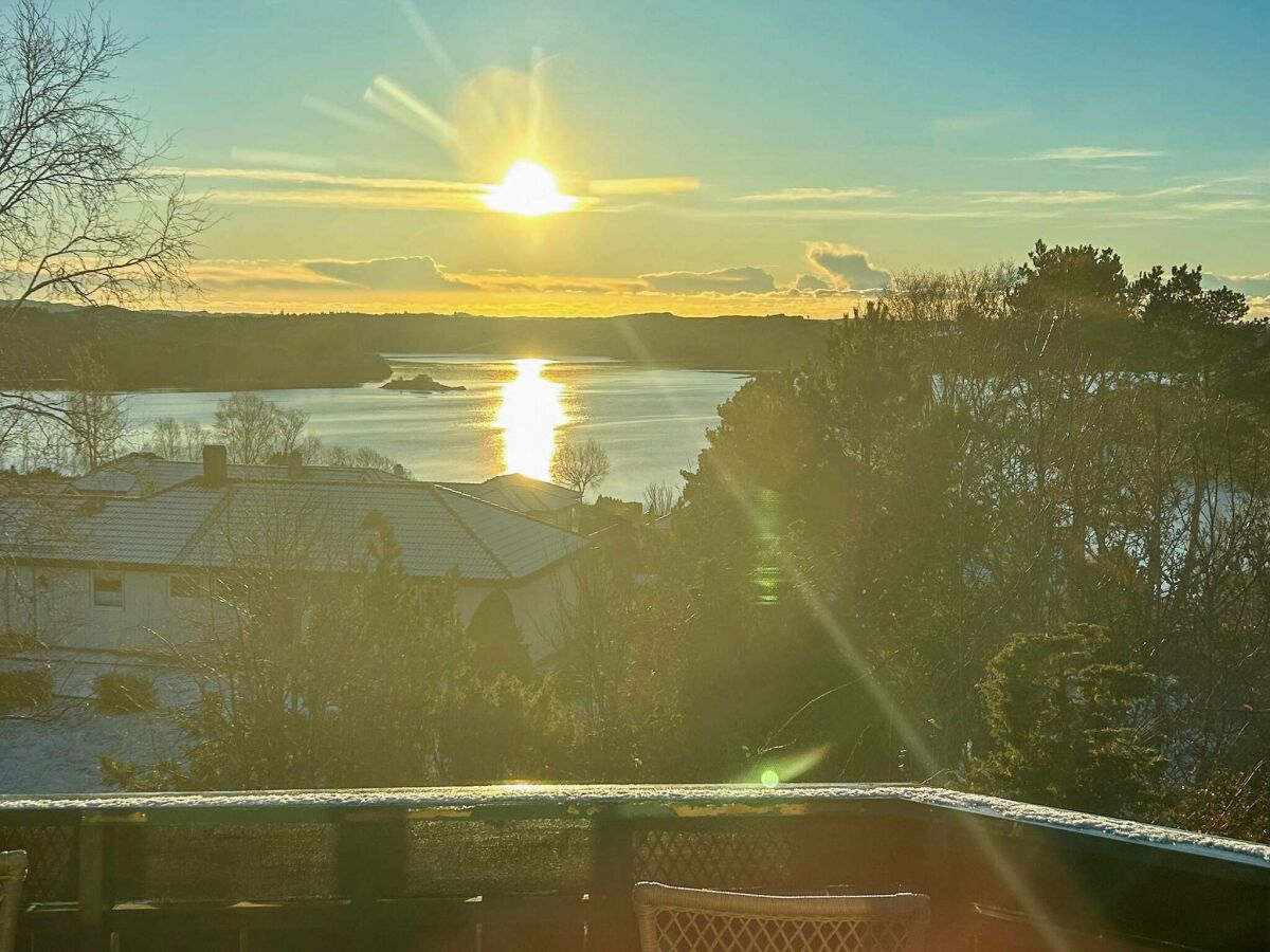 Holiday house 4 Personen Ferienhaus in Kjerrgarden - Outdoor photo 2