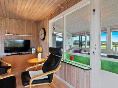 Holiday house Charmantes Refugium in Furreby -- By Traum Ferienwohnungen - Outdoor photo 15