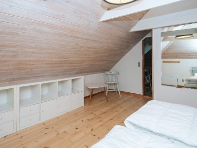 Holiday house House with beautiful garden - Outdoor photo 25