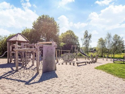 Holiday house House with beautiful garden - Outdoor photo 44