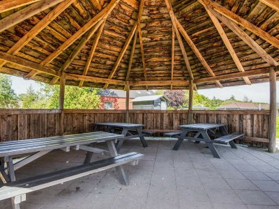 Holiday house House with beautiful garden - Outdoor photo 46