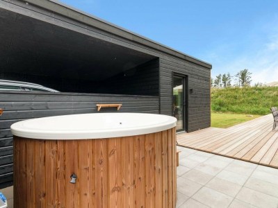 Holiday house Luxus-Ruckzug in Lokken -- By Traum Ferienwohnungen - Outdoor photo 6