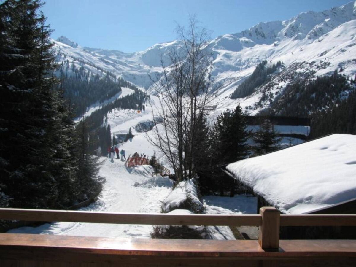 Apartment Chalet in Hochfügen near Ski Slopes - Outdoor photo 4