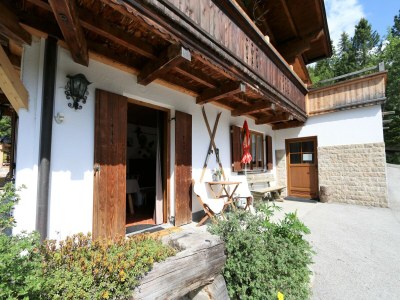 Apartment Chalet in Hochfügen near Ski Slopes - Outdoor photo 2