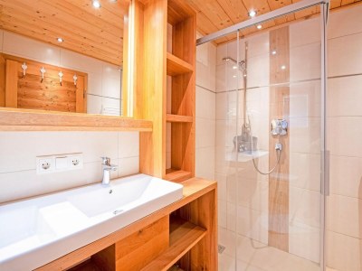 Holiday house Chalet in Fügen near Spieljoch Ski Lift - Features photo 22