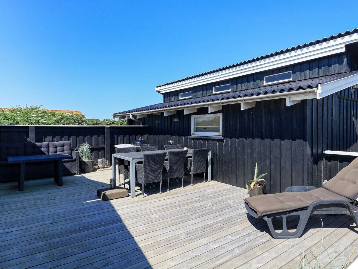 Holiday house Cozy holiday home in Lokken, by sea - Outdoor photo 2