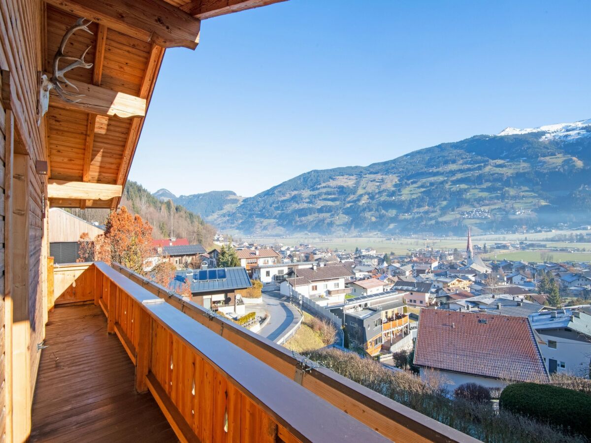 Holiday house Chalet in Fügen nahe Spieljochbahn - Outdoor photo 5