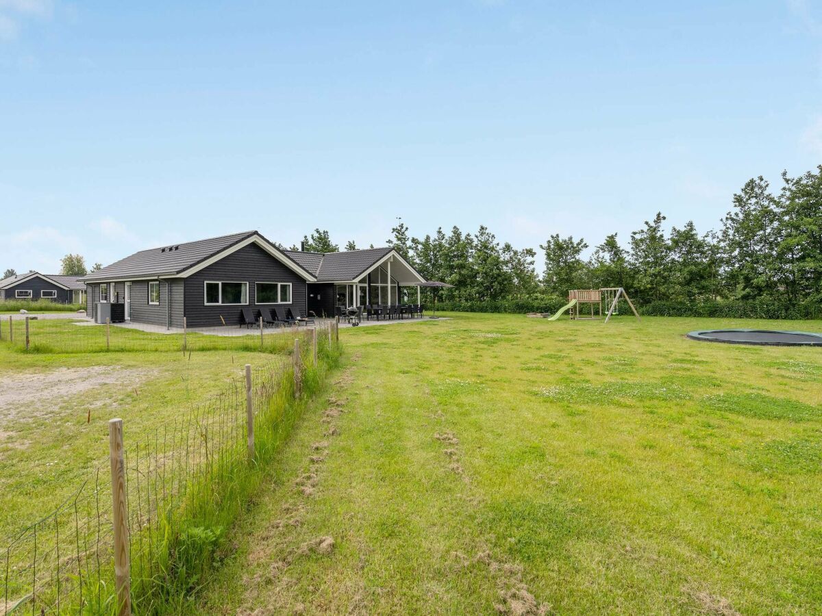 Holiday house 5 Sterne Ferienhaus in Idestrup - Outdoor photo 2