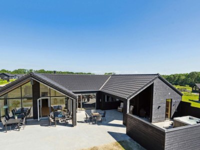 Holiday house 5 star holiday home in Sydals - Outdoor photo 9