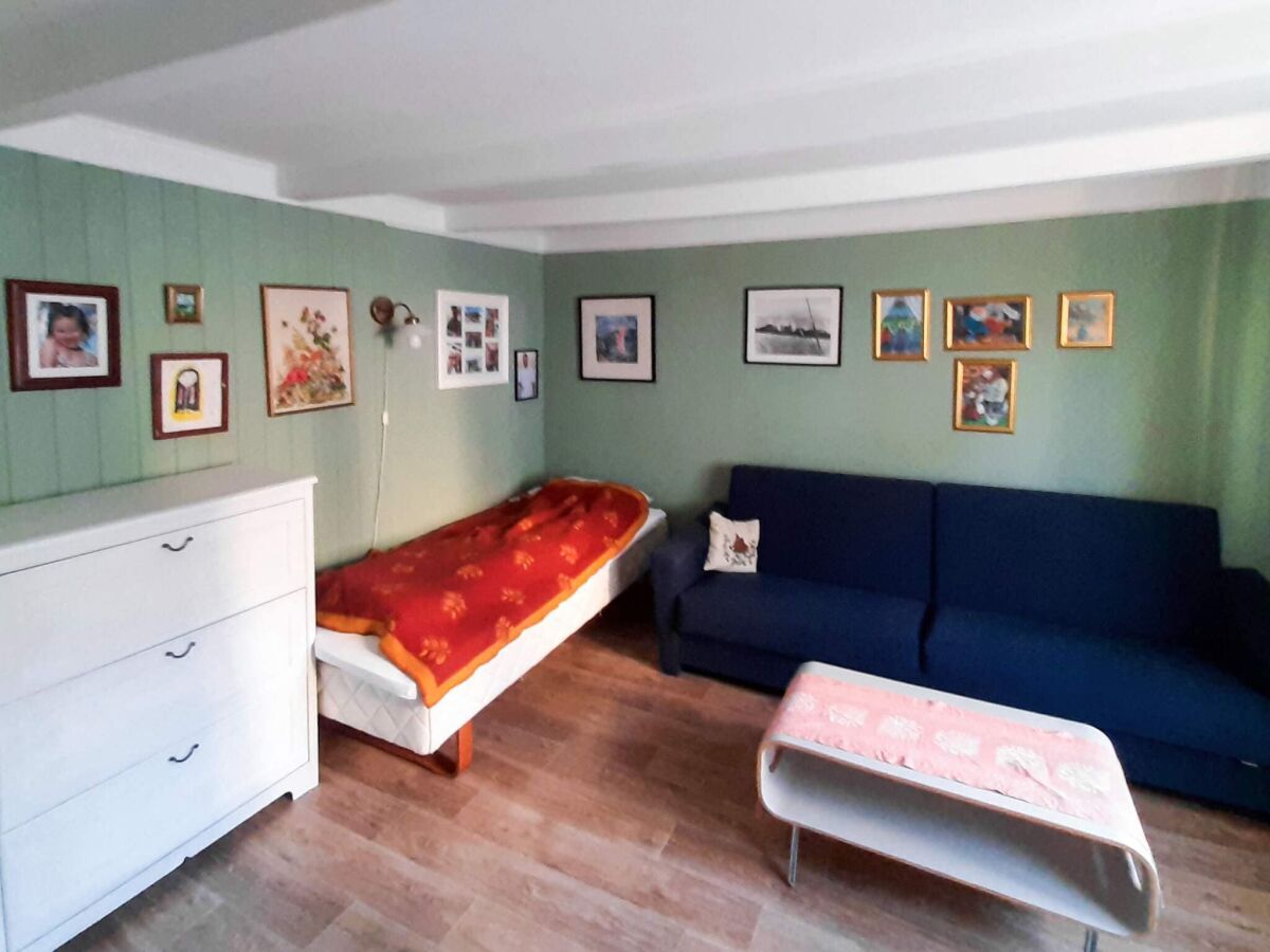 Holiday house 9 person holiday home in mandal - Outdoor photo 4