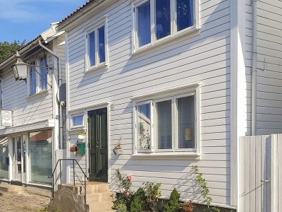 Holiday house 9 person holiday home in mandal - Holiday house