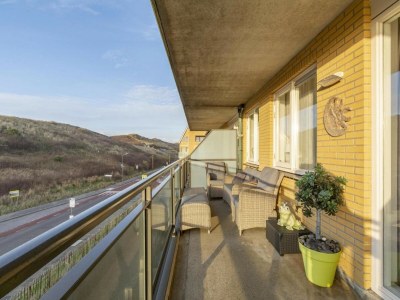 Apartment Beachside apartment with balcony - Outdoor photo 2