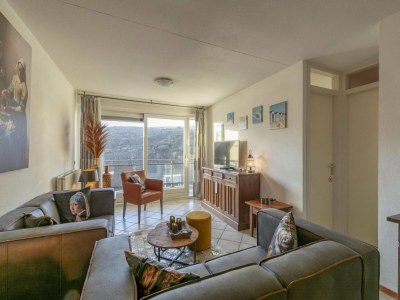 Apartment Beachside apartment with balcony - Outdoor photo 9