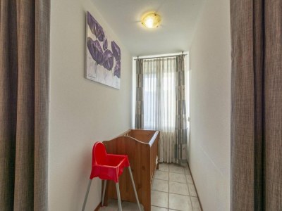 Apartment Beachside apartment with balcony - Outdoor photo 14