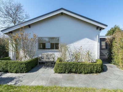 Holiday house Cozy holiday home near dunes - Outdoor photo 13