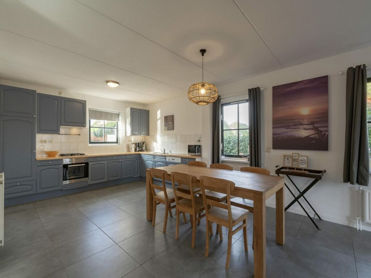 Villa Cozy Villa with Sun Lounger - Outdoor photo 5