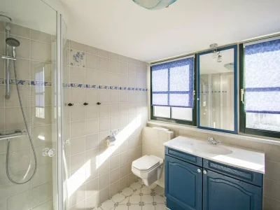 Villa Luxury villa on the water with garden - Outdoor photo 30