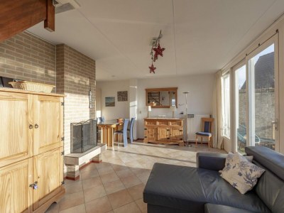 Holiday house Alluring holiday home near beach - Outdoor photo 8