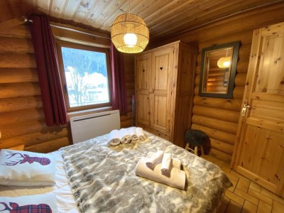 Chalet Chalet in La Bresse with Hot Tub & Mountain Views - Features photo 18