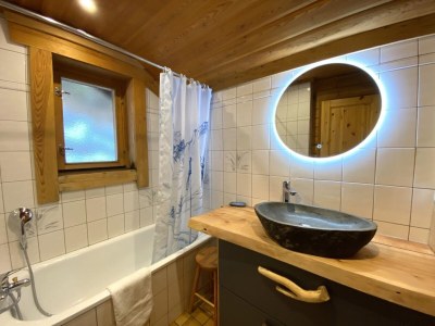 Chalet Chalet in La Bresse with Hot Tub & Mountain Views - Features photo 21