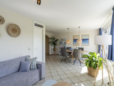 Apartment Modern beach side home - Outdoor photo 12