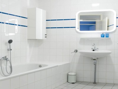 Apartment Seaside home with terrace - Outdoor photo 8