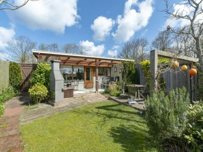 Holiday house Cozy holiday home near beach - Outdoor photo 3