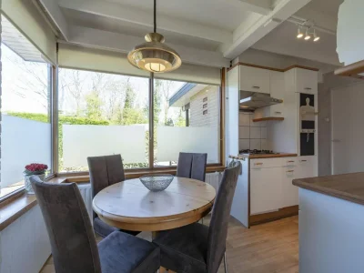 Holiday house Cozy holiday home near beach - Outdoor photo 7