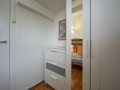 Holiday house Cozy holiday home near beach - Outdoor photo 12