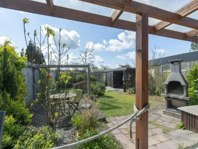 Holiday house Cozy holiday home near beach - Outdoor photo 23