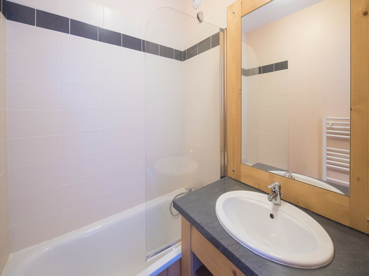 Apartment Apartment in Orcières with Heated Pool - Features photo 3