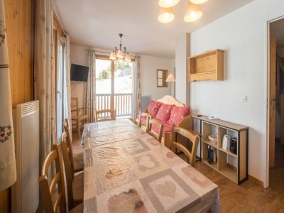 Apartment Apartment in Orcières with Heated Pool - Features photo 8